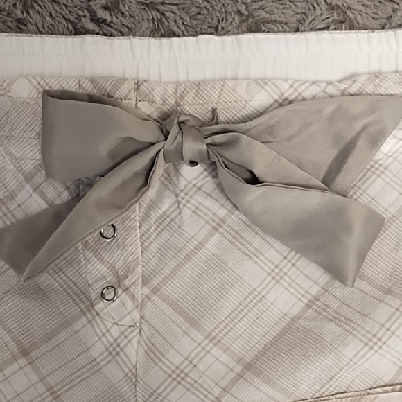 New York & Company Light Plaid Wide Leg Pants 100% Cotton - Picture 5 of 9